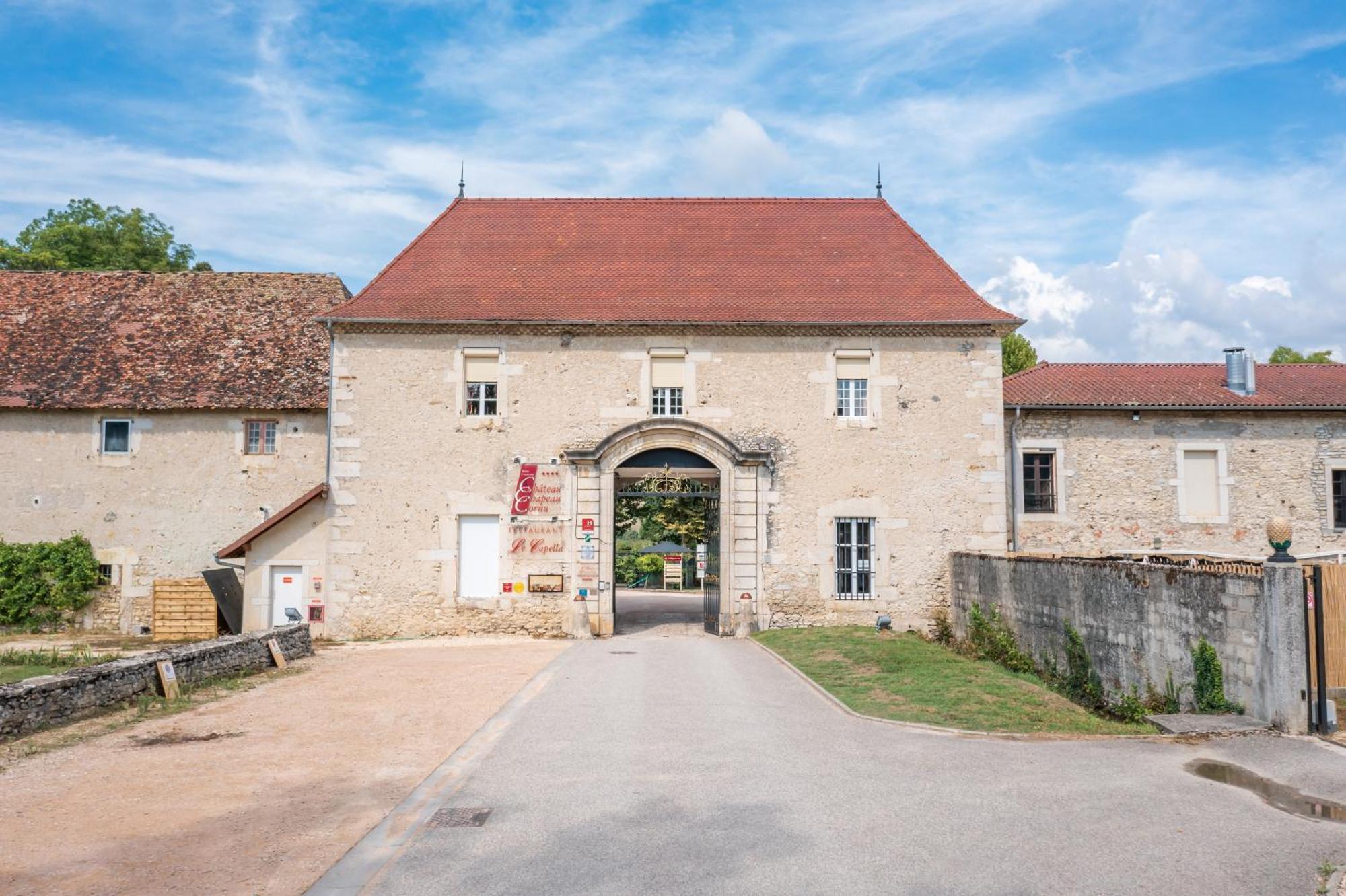 Les Dependances De Chapeau Cornu Vignieu Bagian luar foto